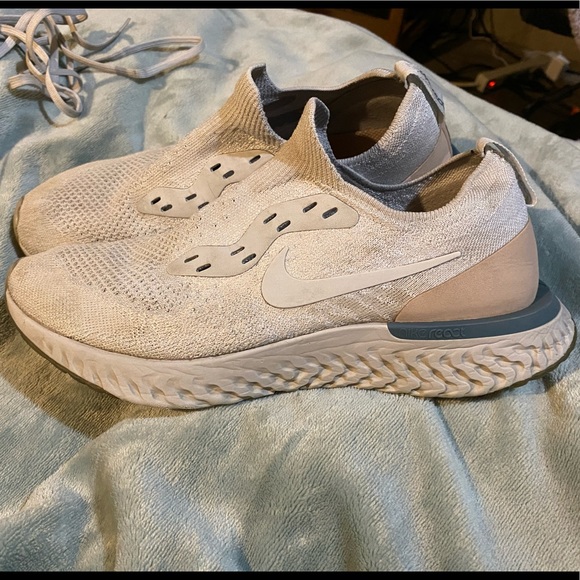 NIKE EPIC REACT 2 sz 9 GUC Pink blue grey - Picture 11 of 11